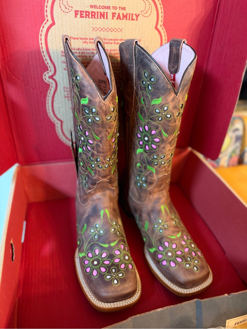 Ferrini Women's Brown Embroidered Floral Cowboy Boots